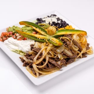Bistec Encebollado (Steak with Onions)